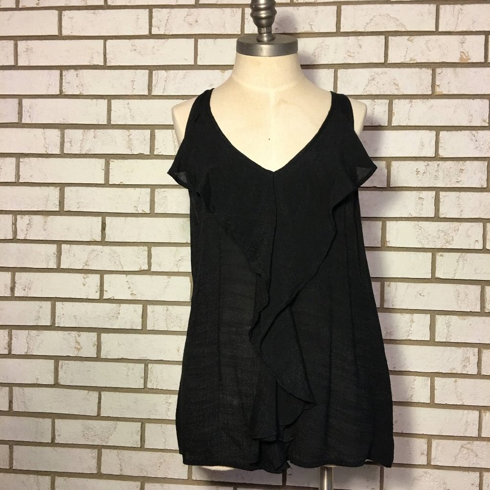 Solemio | Black Razorback Top w/Front Ruffle Sz L